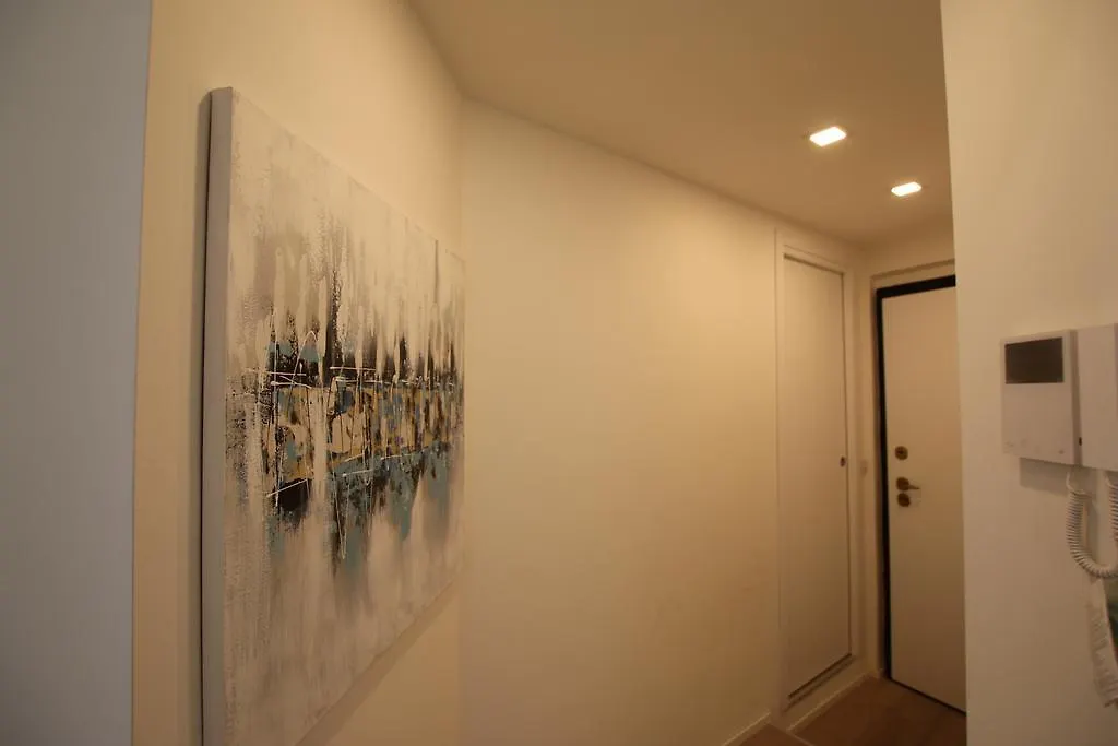 Curtatone 25 New Apartments Milan 0*,  Italy