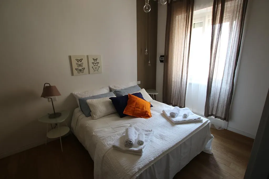 Curtatone 25 New Apartments Milan 0*,  Italy