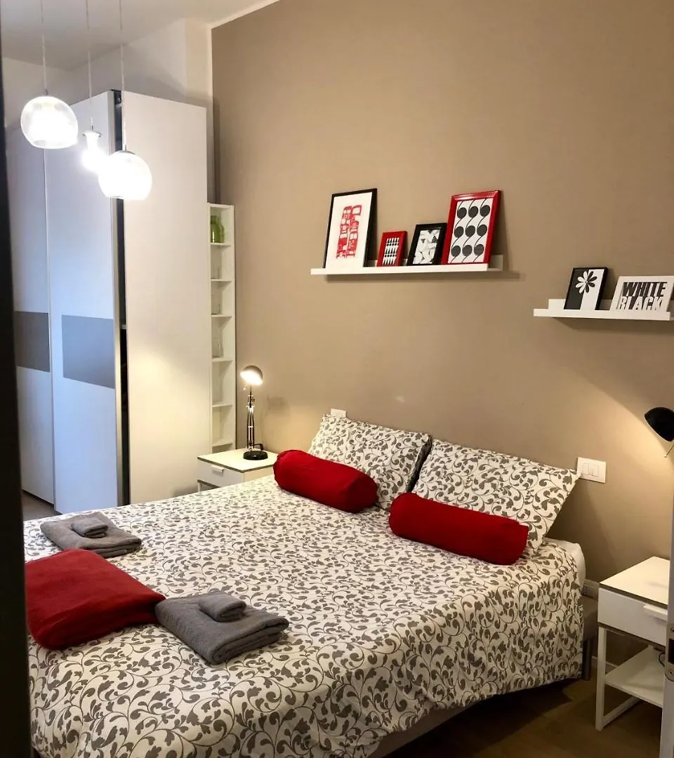 Curtatone 25 New Apartments Milan